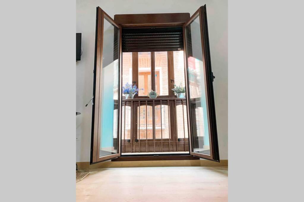 Carolvs Suite In Historic Center - Corpus Christi Views 托萊多 外观 照片