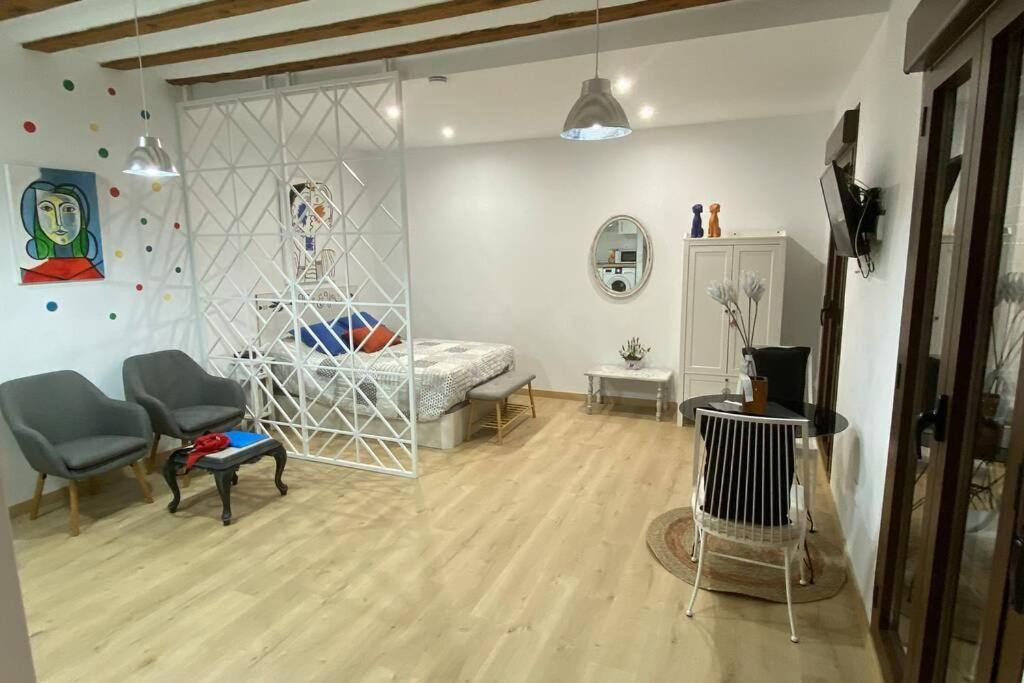Carolvs Suite In Historic Center - Corpus Christi Views 托萊多 外观 照片
